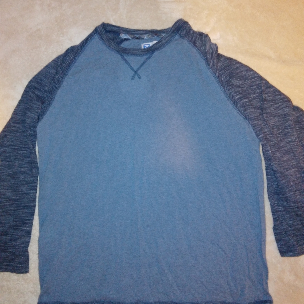 Long sleeve Tee shirt